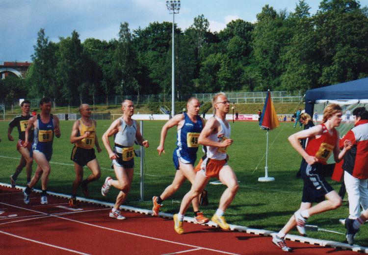 2004/1000/Q17.jpg
