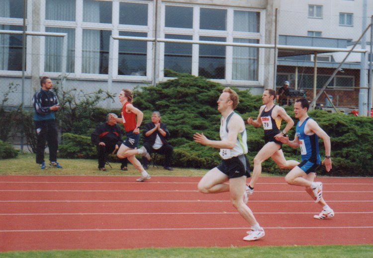 2006/400/E32.jpg