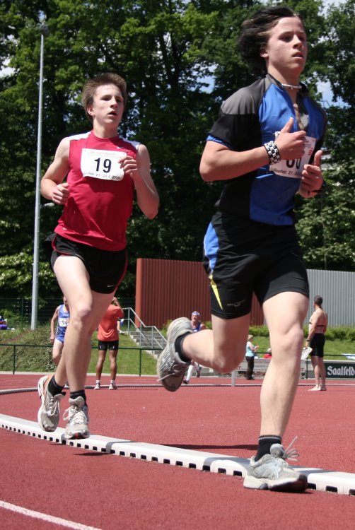 2009/215000mM/21K10201.jpg