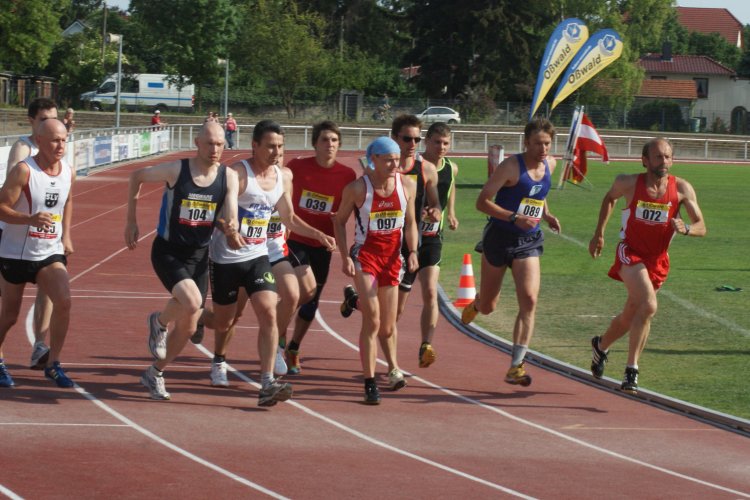 2011/1000/014_U6921.jpg